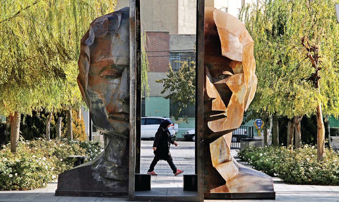مجسمه‌های شهر تهران