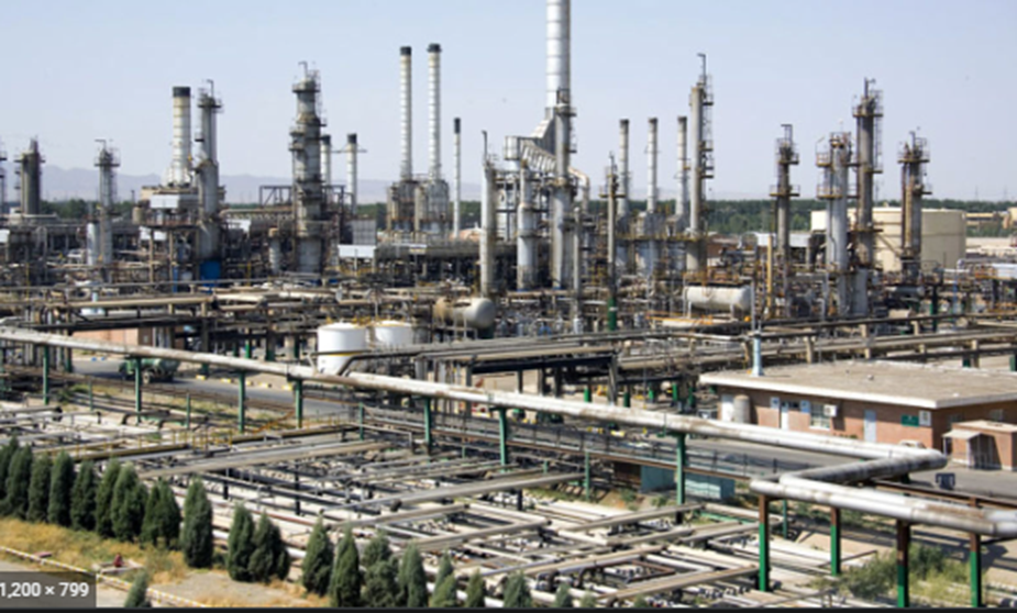 تاثیرات صنعت نفت در شهرهای ایران